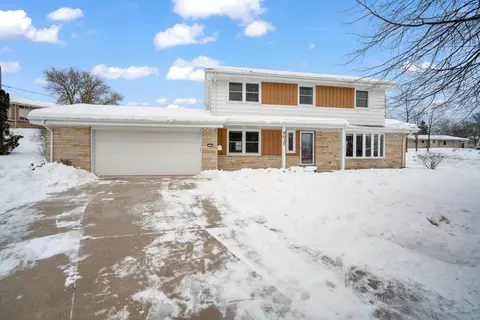 5037 Spruce, Greendale, WI 53129