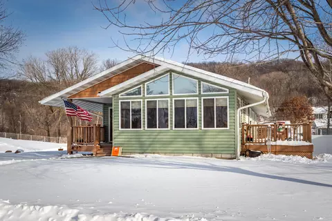 3001 Willow, La Crosse, WI 54601