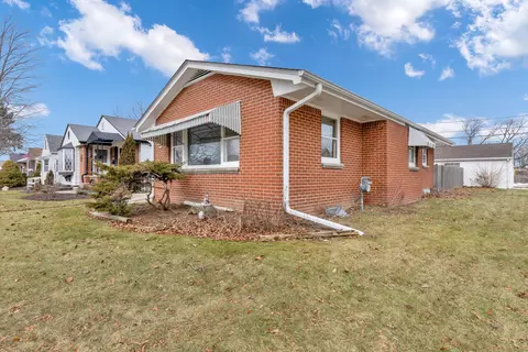 800 Marion, South Milwaukee, WI 53172