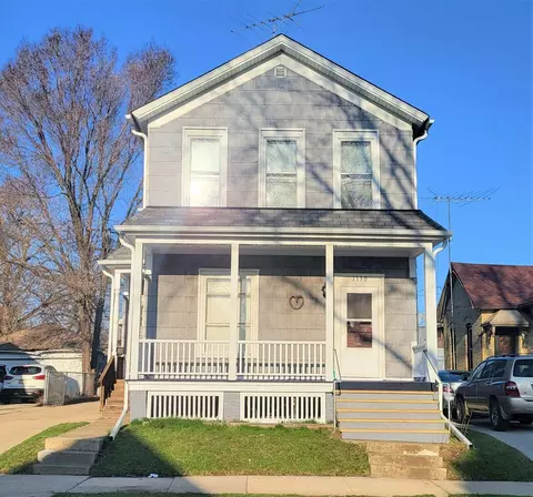 1330 Lincoln, Racine, WI 53402