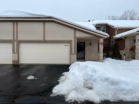 n113w16166 Sylvan #B-22, Germantown, WI 53022