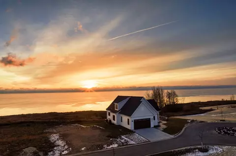 1198 Shieling #LT 13, Port Washington, WI 53074