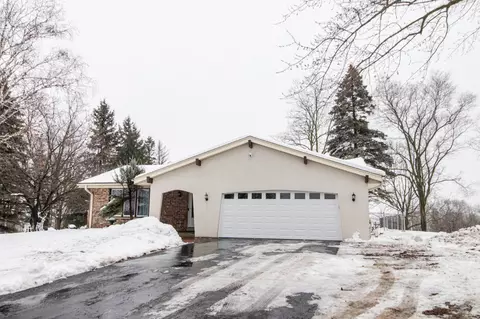 21649 W Birchwood, Lannon, WI 53046