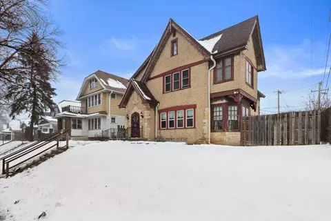 4022 N 13th #4024, Milwaukee, WI 53209