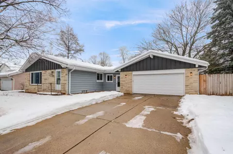 4236 S 94th, Greenfield, WI 53228