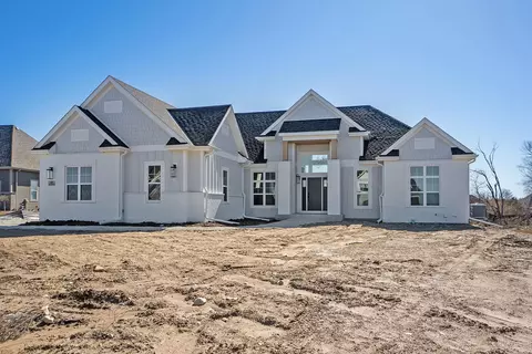 n40w23647 William, Pewaukee, WI 53072