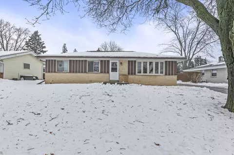 4440 S 50th, Greenfield, WI 53220