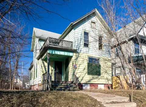 2853 N 9th #2853-A, Milwaukee, WI 53206