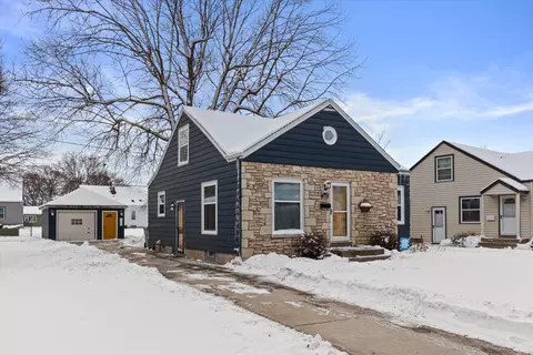 1401 E Crawford, Milwaukee, WI 53207