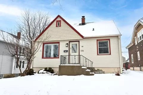 1316 Minnesota, South Milwaukee, WI 53172