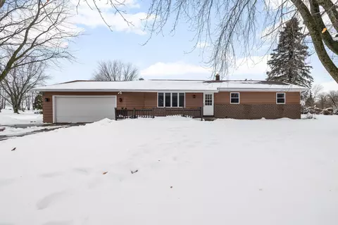 6185 W Linden, Addison, WI 53095