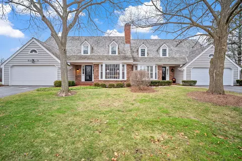 10303 N Westport #5A, Mequon, WI 53092