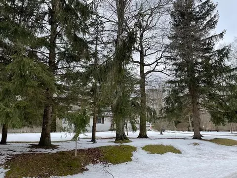 3423 Maplewood, Two Rivers, WI 54241