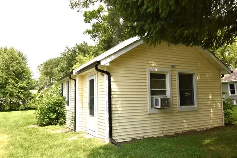 2811 Darlington, Delavan, WI 53115