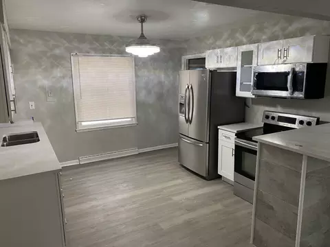 4943 N 104th, Milwaukee, WI 53225