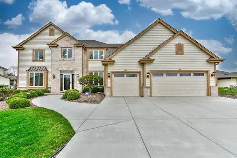 13320 W Eagle, New Berlin, WI 53151