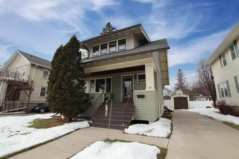 30 Oaklawn, Fond Du Lac, WI 54935