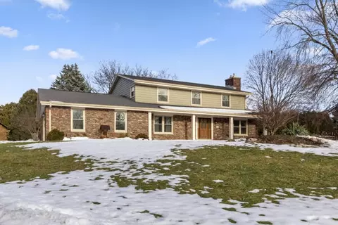 1080 Laurel, Watertown, WI 53098