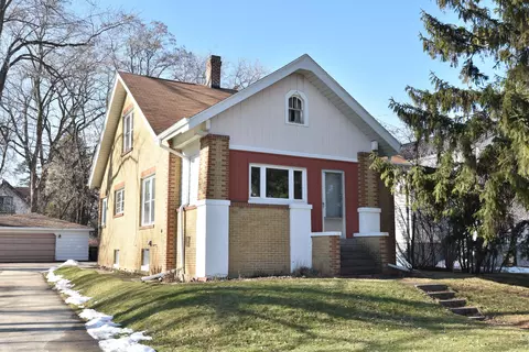 8639 N Deerwood, Brown Deer, WI 53209