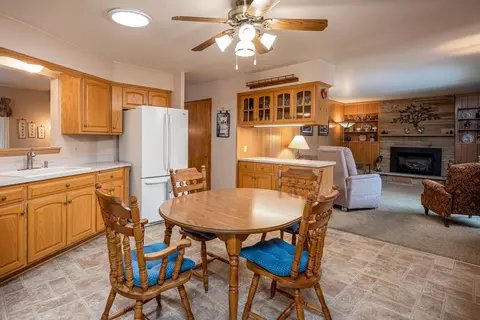 6016 S 19th, Milwaukee, WI 53221