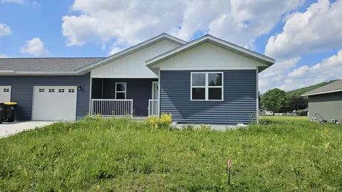 1413 E Brunson, Prairie Du Chien, WI 53821