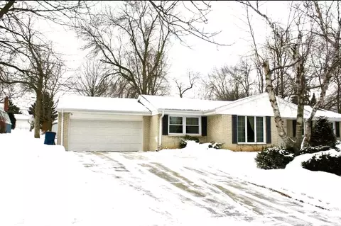 5415 S 20th, Milwaukee, WI 53221