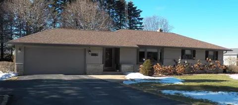 4030 S 21st, Manitowoc, WI 54220
