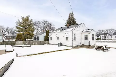 3377 S 20th, Milwaukee, WI 53215