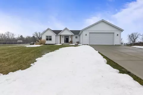 n3927 Prairie Ridge Lane, Sullivan, WI 53137