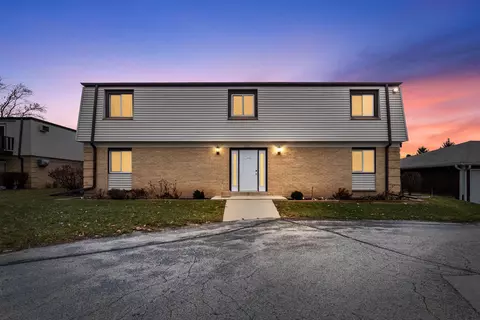 n169w19872 Georgetown #206, Jackson, WI 53037