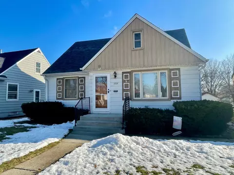 3826 N 81st, Milwaukee, WI 53222