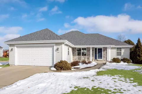 1281 Yosemite, Oconomowoc, WI 53066