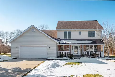 182 Granary, Hartland, WI 53029