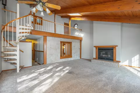 2140 N 93rd, Wauwatosa, WI 53226