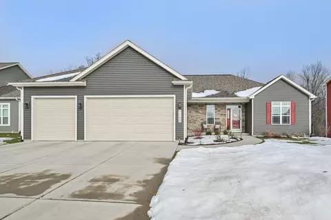 1150 W Rosemary, Elkhorn, WI 53121