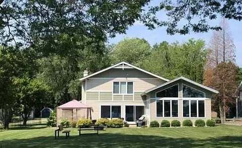 w5369 Baywood Drive, La Grange, WI 53121