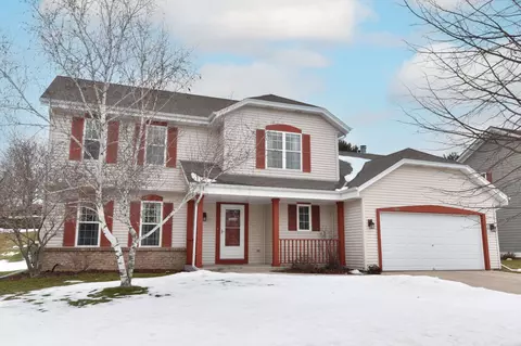 1286 Garfield, Hartford, WI 53027