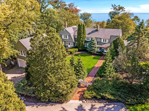 1080 E Thorne, Fox Point, WI 53217