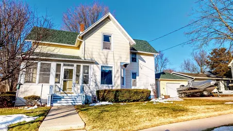 115 E Ogden, Jefferson, WI 53549
