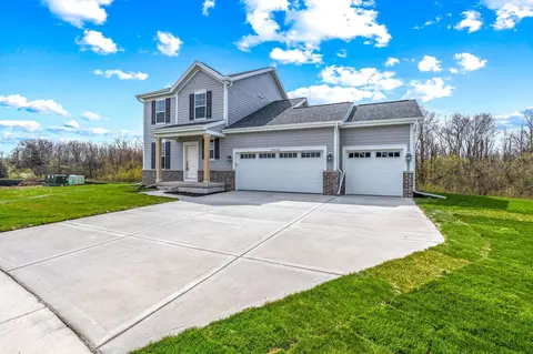 n55w24201 Peppertree, Sussex, WI 53089