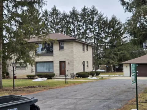 26903 S Elm #26905, Norway, WI 53185