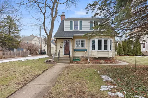 8119 Harwood, Wauwatosa, WI 53213