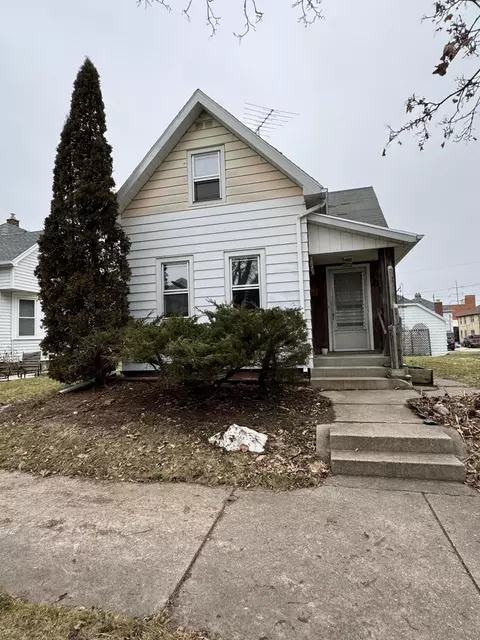 1814 Cambridge, Sheboygan, WI 53081