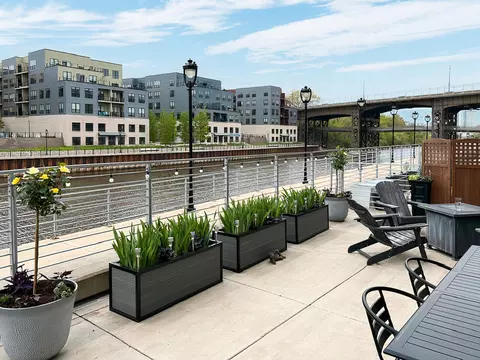 1902 N Commerce #111, Milwaukee, WI 53212