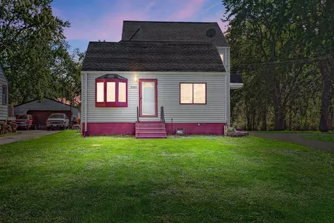 3251 E Ryan, Oak Creek, WI 53154