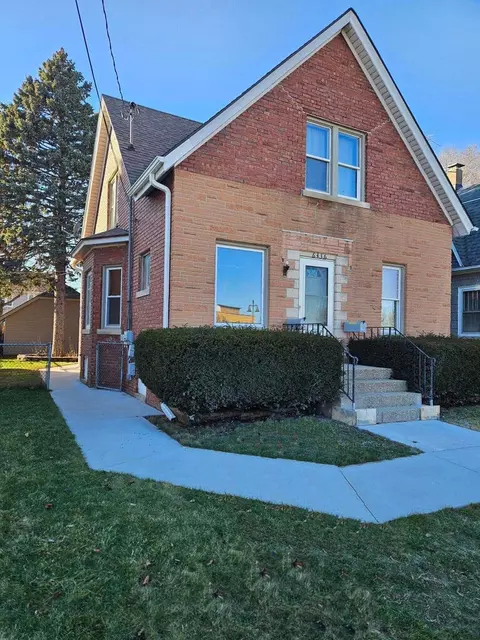 6436 20th, Kenosha, WI 53143