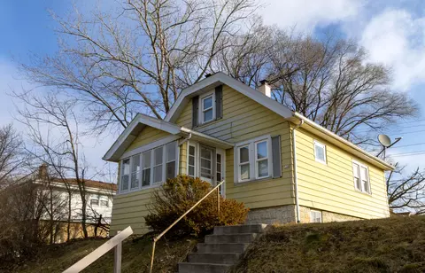 538 S 70th, Milwaukee, WI 53214