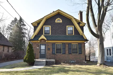 6429 N Santa Monica, Fox Point, WI 53217