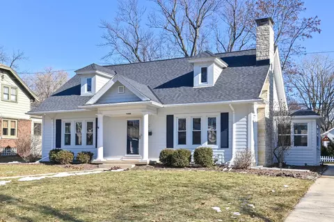 1722 N 72nd, Wauwatosa, WI 53213
