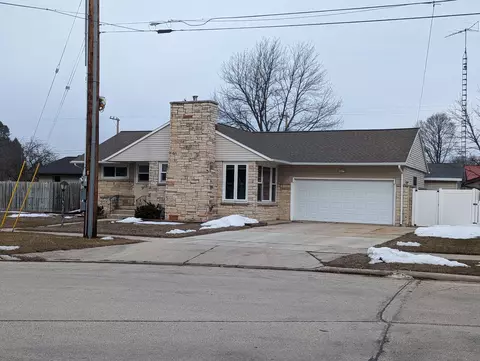 2112 29th, Two Rivers, WI 54241